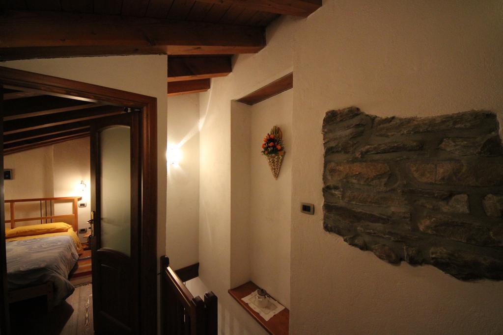 B&B Vecchio Torchio Di Бард Екстериор снимка