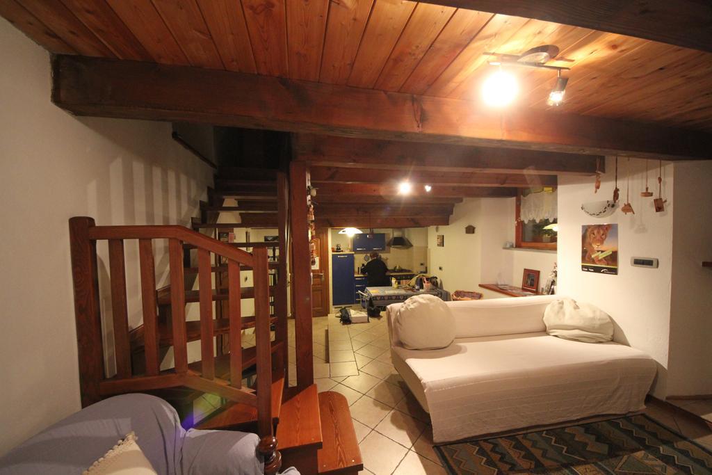 B&B Vecchio Torchio Di Бард Екстериор снимка