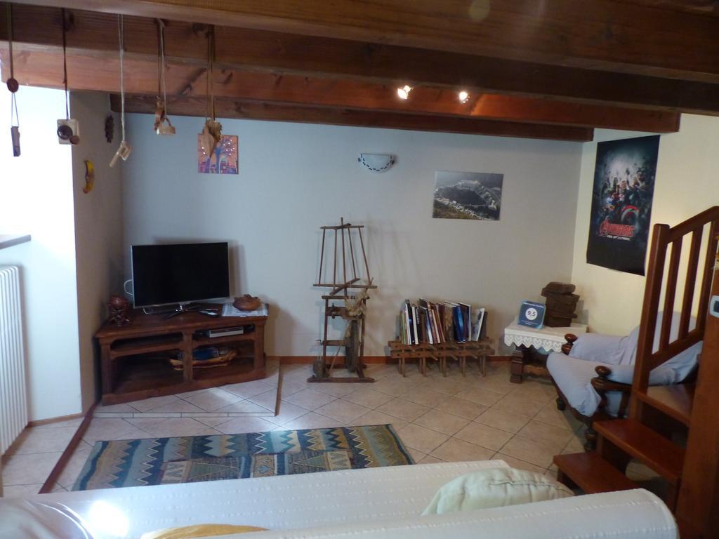 B&B Vecchio Torchio Di Бард Екстериор снимка